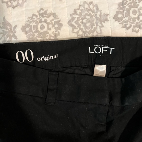 Lowrise shorts - Picture 3 of 3